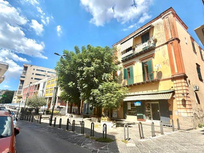 Appartamento trilocale in vendita in Vico Pace, Miano, Napoli