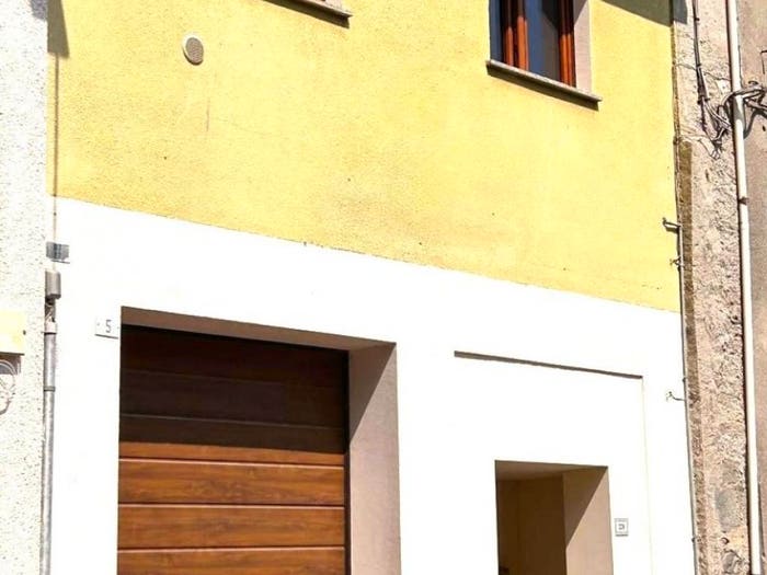 Casa quadrilocale in vendita in Cedrasco