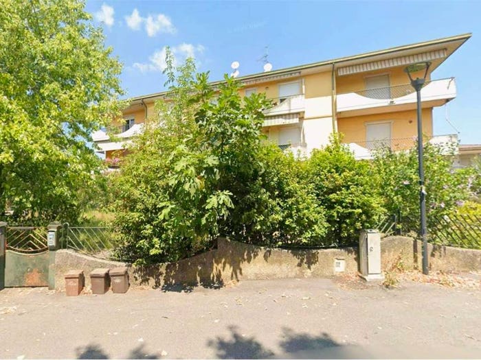 Appartamento bilocale in vendita in Via Regia Antica, Lonato, Lonato del Garda