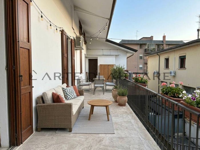 Appartamento quadrilocale in vendita in Castelmorrone, Porta Trento, Padova