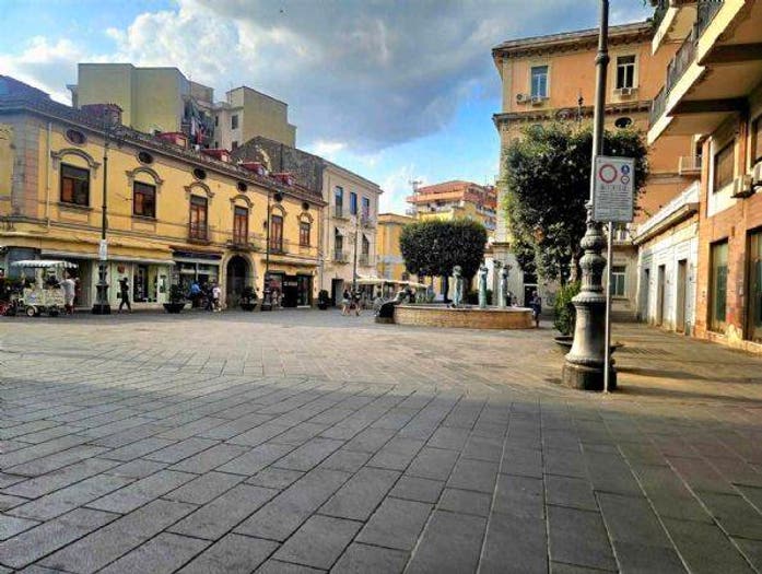 Appartamento trilocale in vendita in via Publio Sizio, Nocera Inferiore