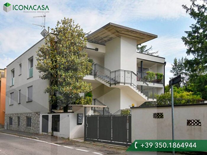 Appartamento bilocale in vendita in Viale Guglielmo Marconi, Centro, Parabiago