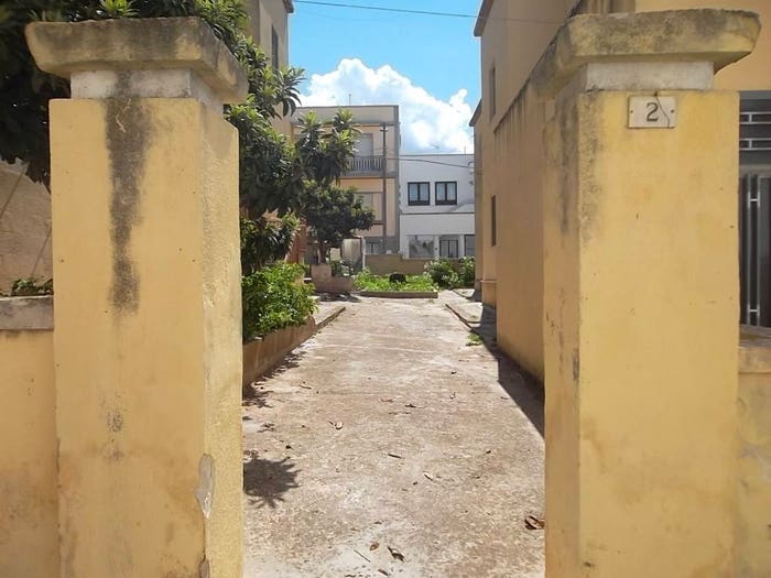 Appartamento con 5 locali in vendita in Via Tripoli, Centro, Parabita