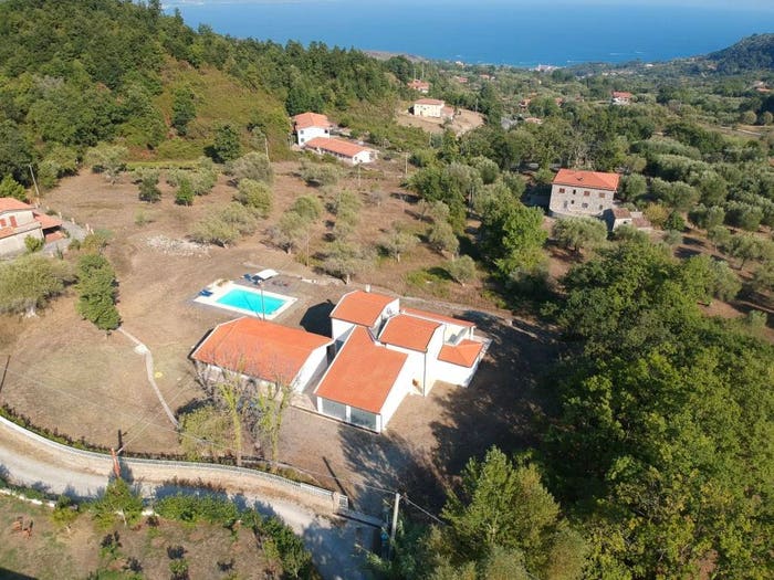 Casa con 6 locali in vendita in Via Provinciale, Bosco, San Giovanni a Piro