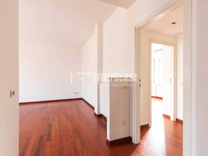 Appartamento trilocale in vendita in Via Dante Alighieri A, Centro, Merone