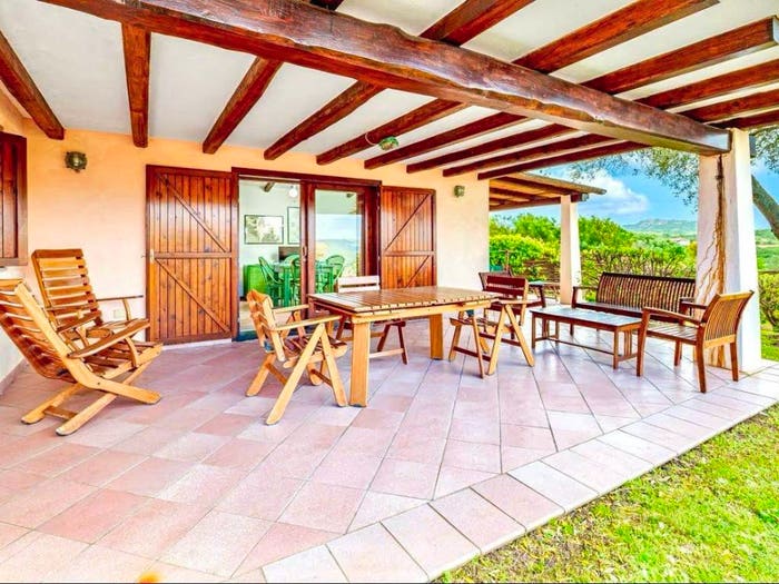 Casa quadrilocale in vendita in Via Mucchi Bianchi, Baja Sardinia, Arzachena