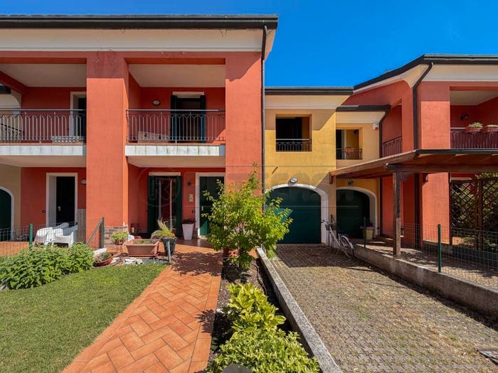 Casa quadrilocale in vendita in Via Monte Summano, Costabissara