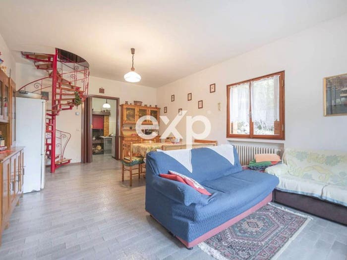 Casa quadrilocale in vendita in Caneva
