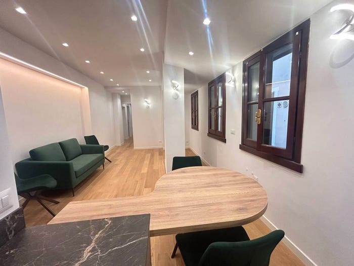 Appartamento trilocale in vendita in Corso Magenta, Cadorna Castello, Milano