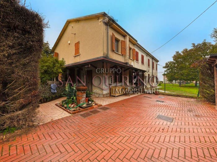 Casa quadrilocale in vendita in VIA CAPPELLETTA STOFFI, Santa Caterina, Concordia sulla Secchia