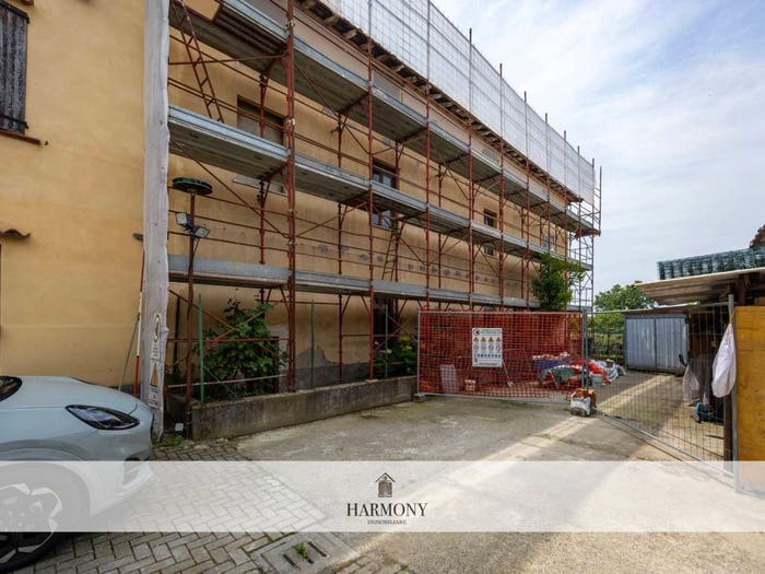 Casa con 6 locali in vendita in Via Carlo Merlo, Masano, Caravaggio