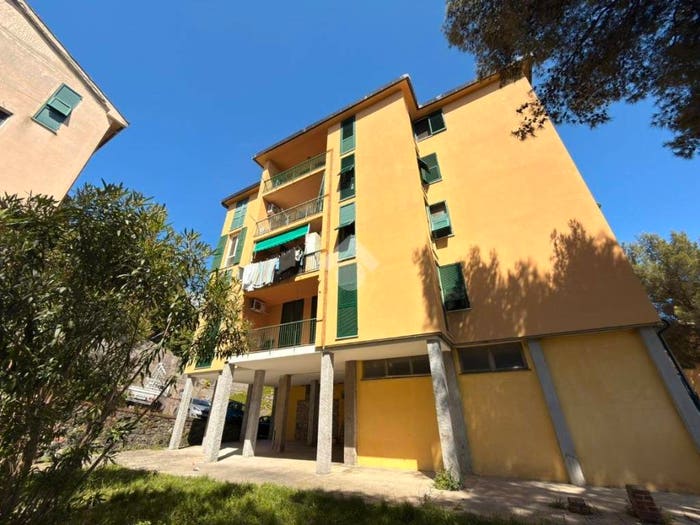 Appartamento trilocale in vendita in Via Cravasco, Pra', Genova