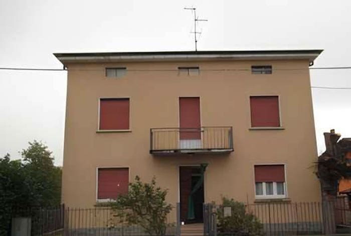 Appartamento con 6 locali in vendita in Via Begoglio, Centro, Santa Maria della Versa