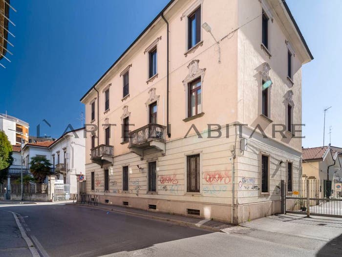 Appartamento quadrilocale in vendita in San Biagio, Monza