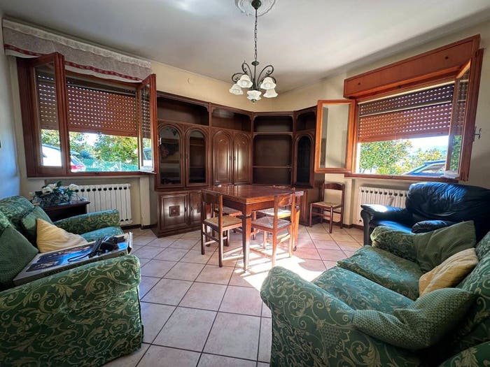 Casa con 6 locali in vendita in Via Giuseppe Verdi, Roteglia, Castellarano