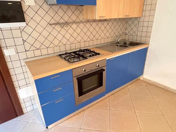 Appartamento trilocale in vendita in Largo Giacomo Matteotti, Centro, Massa