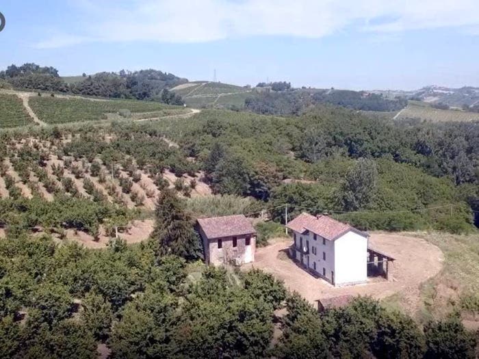 Casa con 6 locali in vendita in REGIONE BASSI, Cassinasco