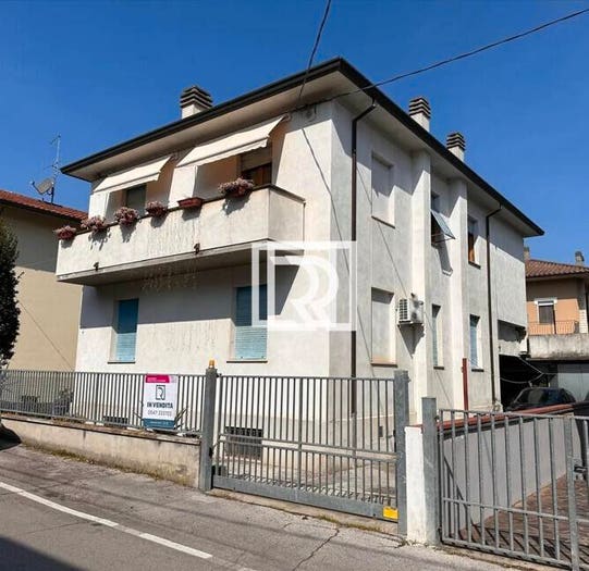 Appartamento con 5 locali in vendita in Via Po, San Mauro San Rocco, Cesena