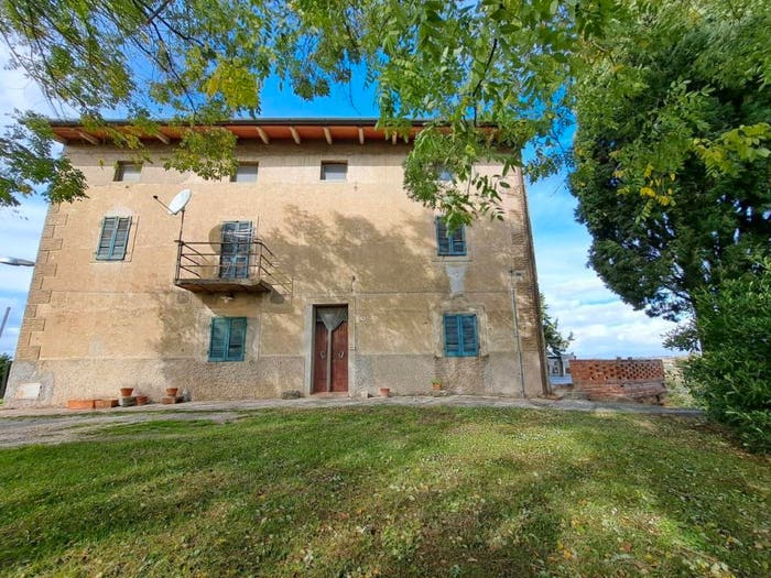 Casa con 6 locali in vendita in Via Binami, Binami, Castiglione del Lago