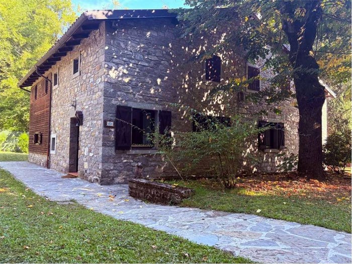 Casa con 6 locali in vendita in via della pace, Alto Reno Terme