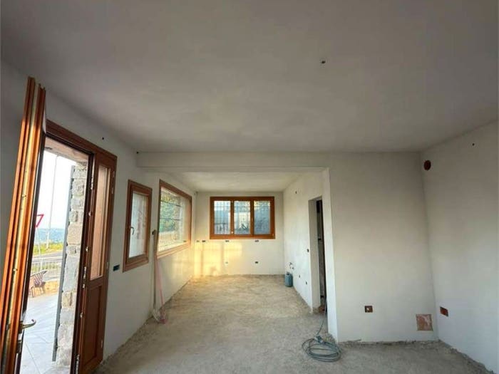 Appartamento quadrilocale in vendita in Montecreto