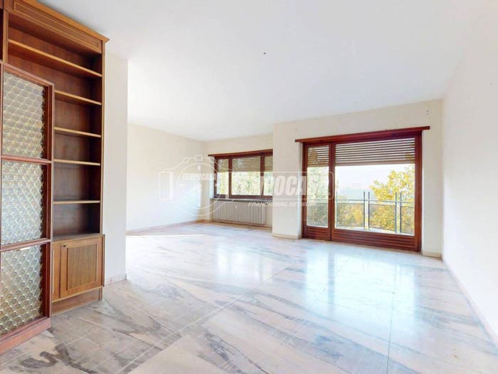 Appartamento quadrilocale in vendita in Viale del Castello, Santa Brigida, Moncalieri