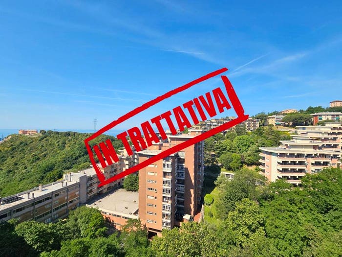 Appartamento trilocale in vendita in Via San Marino, Granarolo, Genova