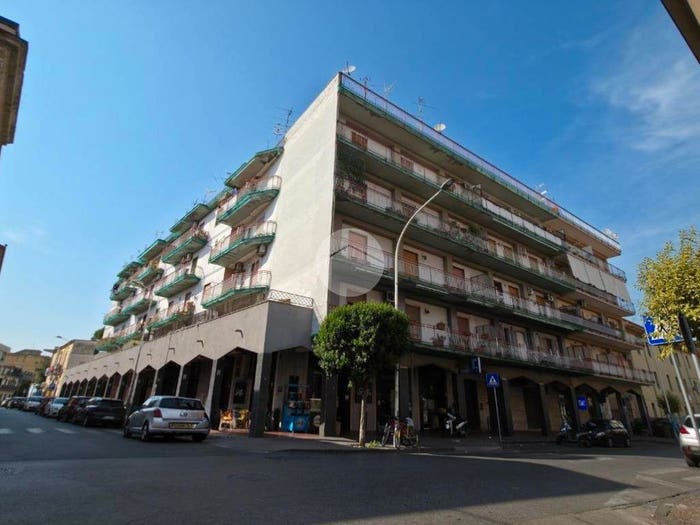 Appartamento quadrilocale in vendita in Via Vittorio Emanuele III', Frattamaggiore