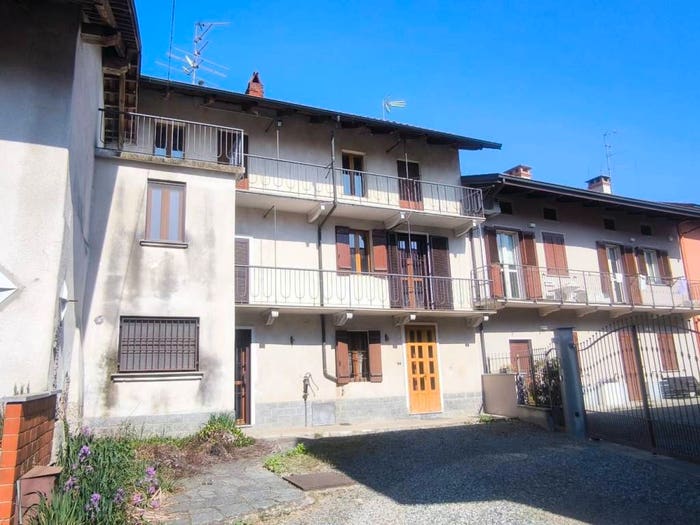 Casa quadrilocale in vendita in Via XX Settembre, Vergnasco, Cerrione