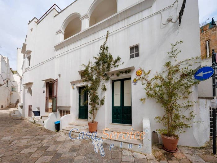 Casa con 6 locali in vendita in Via Giovanni Boccaccio, Centro, Matino