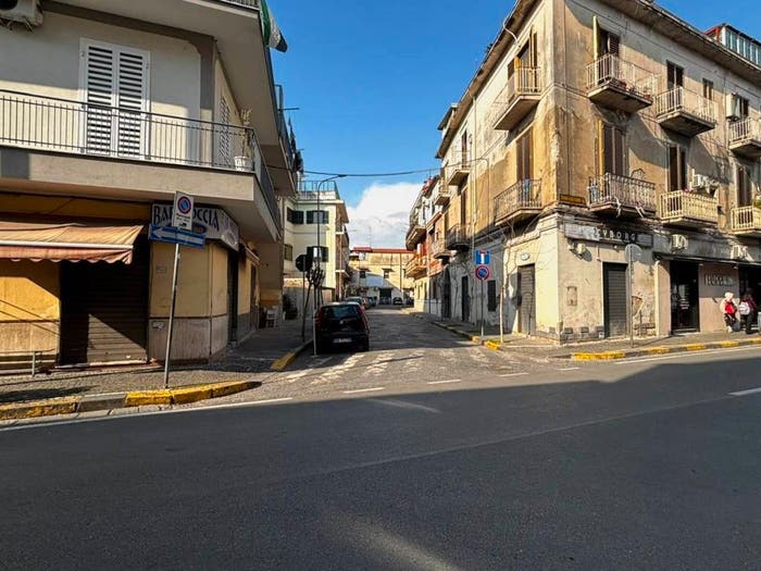 Appartamento quadrilocale in vendita in Via Umberto I, Centro, Pomigliano d'Arco