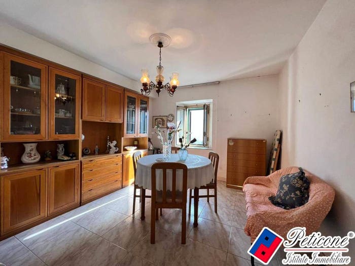 Appartamento con 5 locali in vendita in Via del Popolo, Centro, Lenola