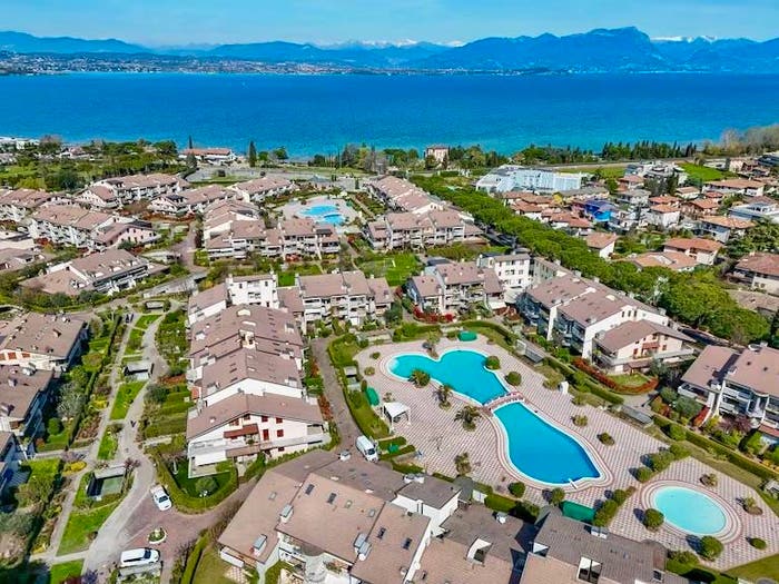 Appartamento trilocale in vendita in Via Giulio Cesare, Rivoltella, Desenzano del Garda