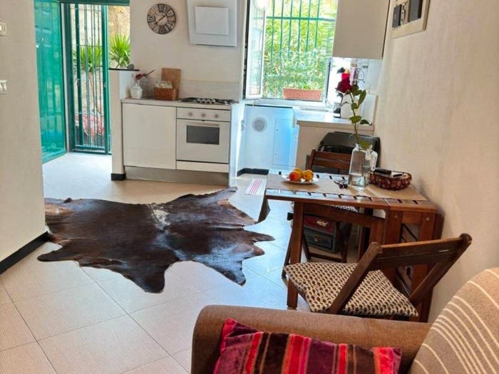 Appartamento trilocale in vendita in Via al mare, Quinto, Genova