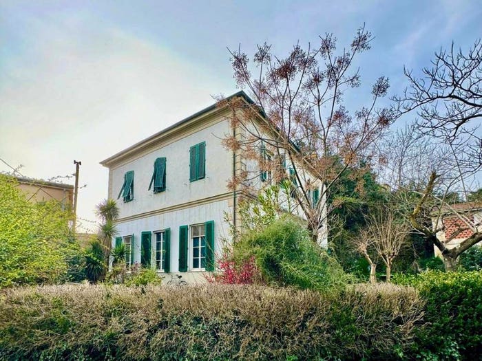 Casa con 6 locali in vendita in Nozzano Arliano, Lucca