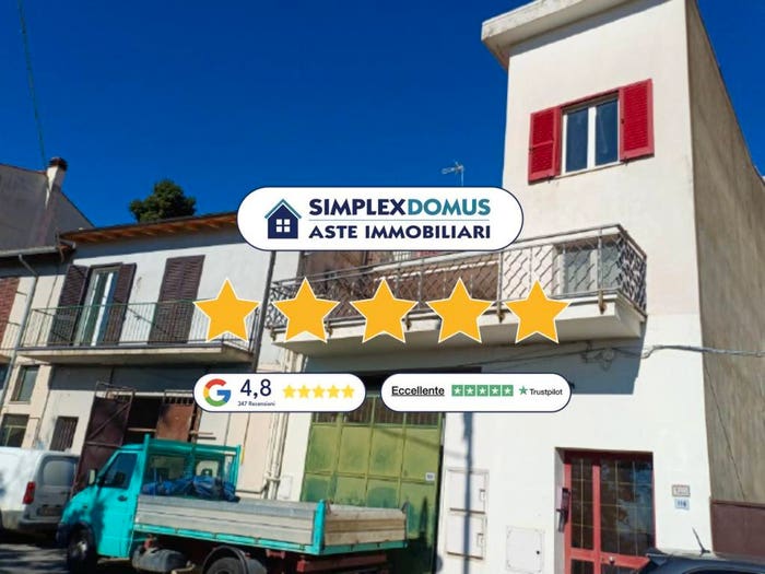 Appartamento con 6 locali in vendita in Via S Nicola, Centro, Cori