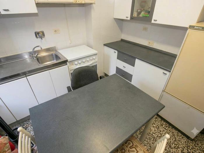 Appartamento trilocale in vendita in Via Piacenza, Molassana, Genova