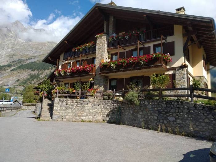 Appartamento trilocale in vendita in via padri somaschi, Courmayeur