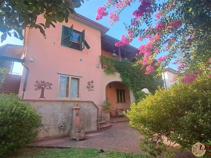 Casa con 6 locali in vendita in Via della Repubblica, Arpiola Pianfurcano, Mulazzo