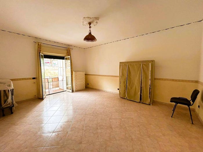 Appartamento trilocale in vendita in Via Arrigo Boito, Litoranea Panoramica, Messina