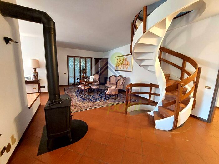 Casa con 6 locali in vendita in Via Marsala, Centro Storico, Lodi