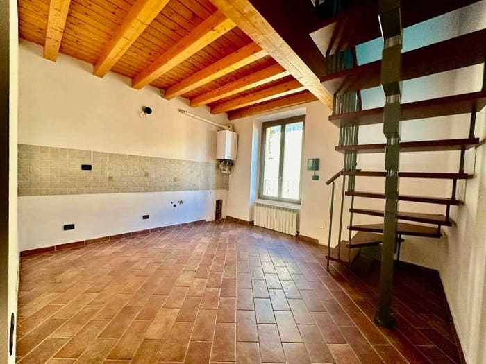 Appartamento quadrilocale in vendita in Via G C Abba SNC, Novi Ligure