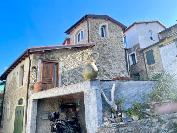 Casa quadrilocale in vendita in Via XXV Aprile, Ville San Pietro, Borgomaro