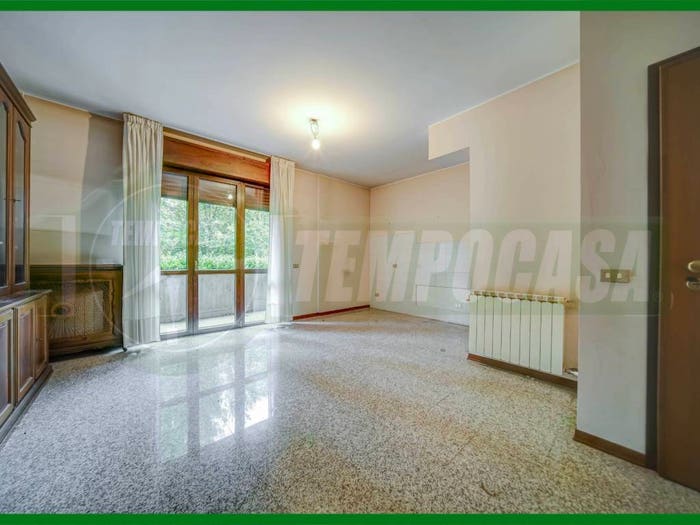 Appartamento bilocale in vendita in Via MAINO, Centro, Gallarate
