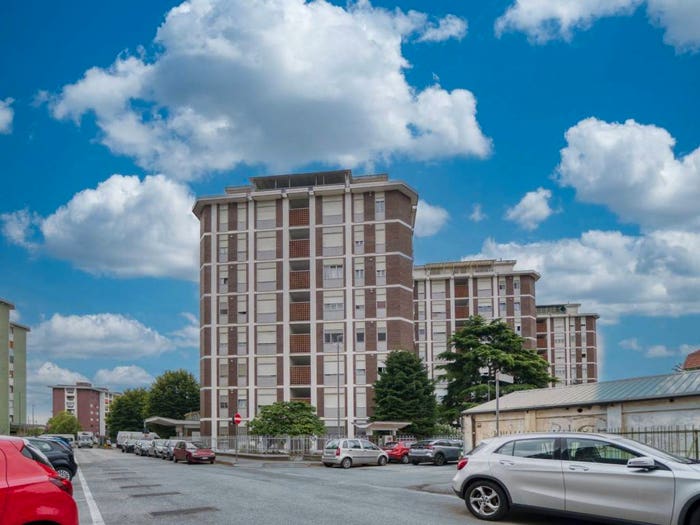 Appartamento con 6 locali in vendita in Via San Giovanni, Centro, Beinasco
