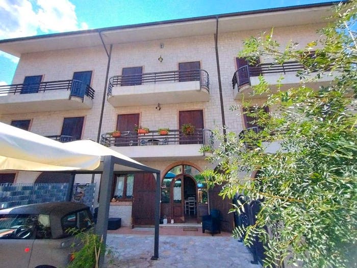 Casa con 6 locali in vendita in Via Monsignor Vittorio Fusco, Vazzieri, Campobasso