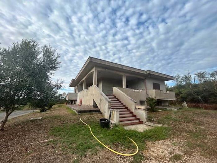 Casa con 6 locali in vendita in Via Riserva Nuova, Riserva Nuova Buon Riposo, Aprilia
