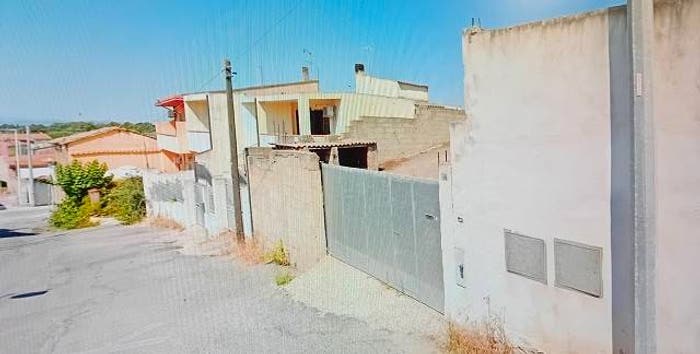 Casa trilocale in vendita in Via Fenu, Monastir