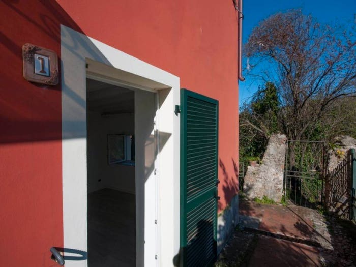 Appartamento bilocale in vendita in VIA CARRO, Pugliola Solaro, Lerici
