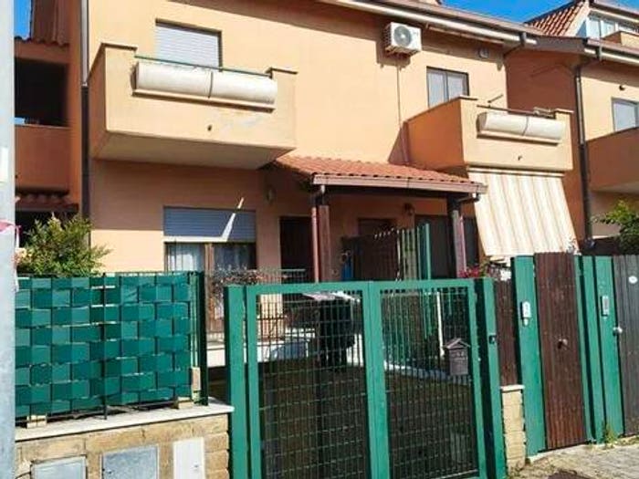 Casa quadrilocale in vendita in Via Ostro SNC, Boccelle, Civitavecchia